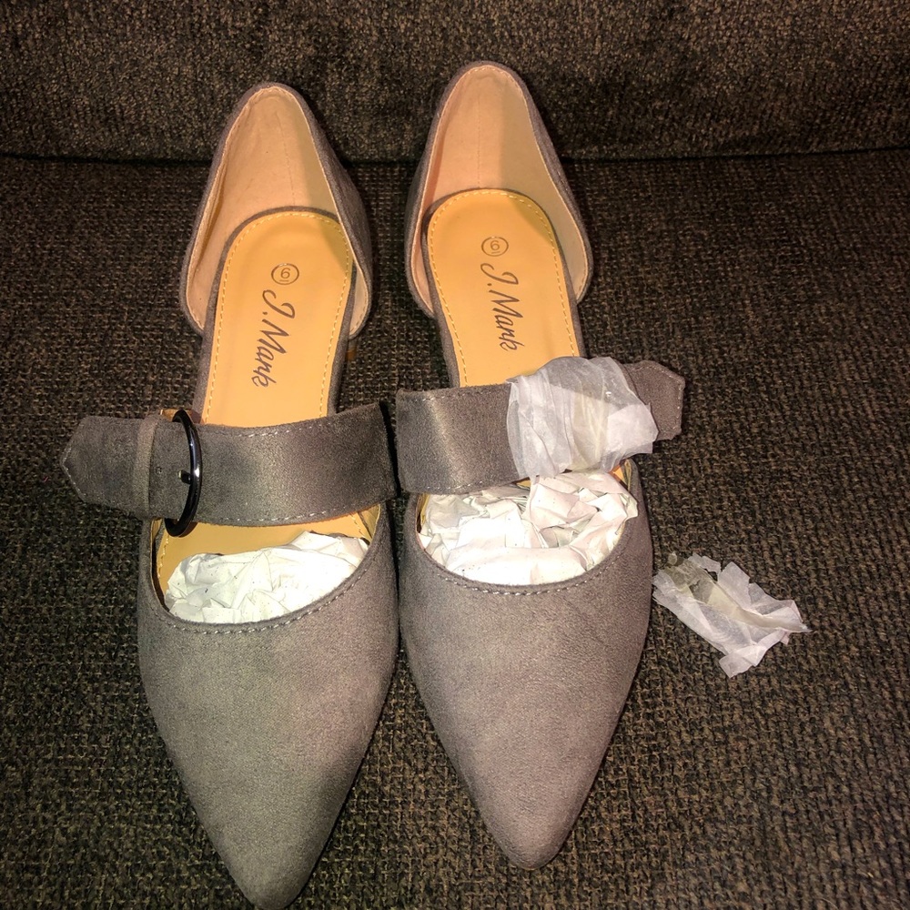 Shoe